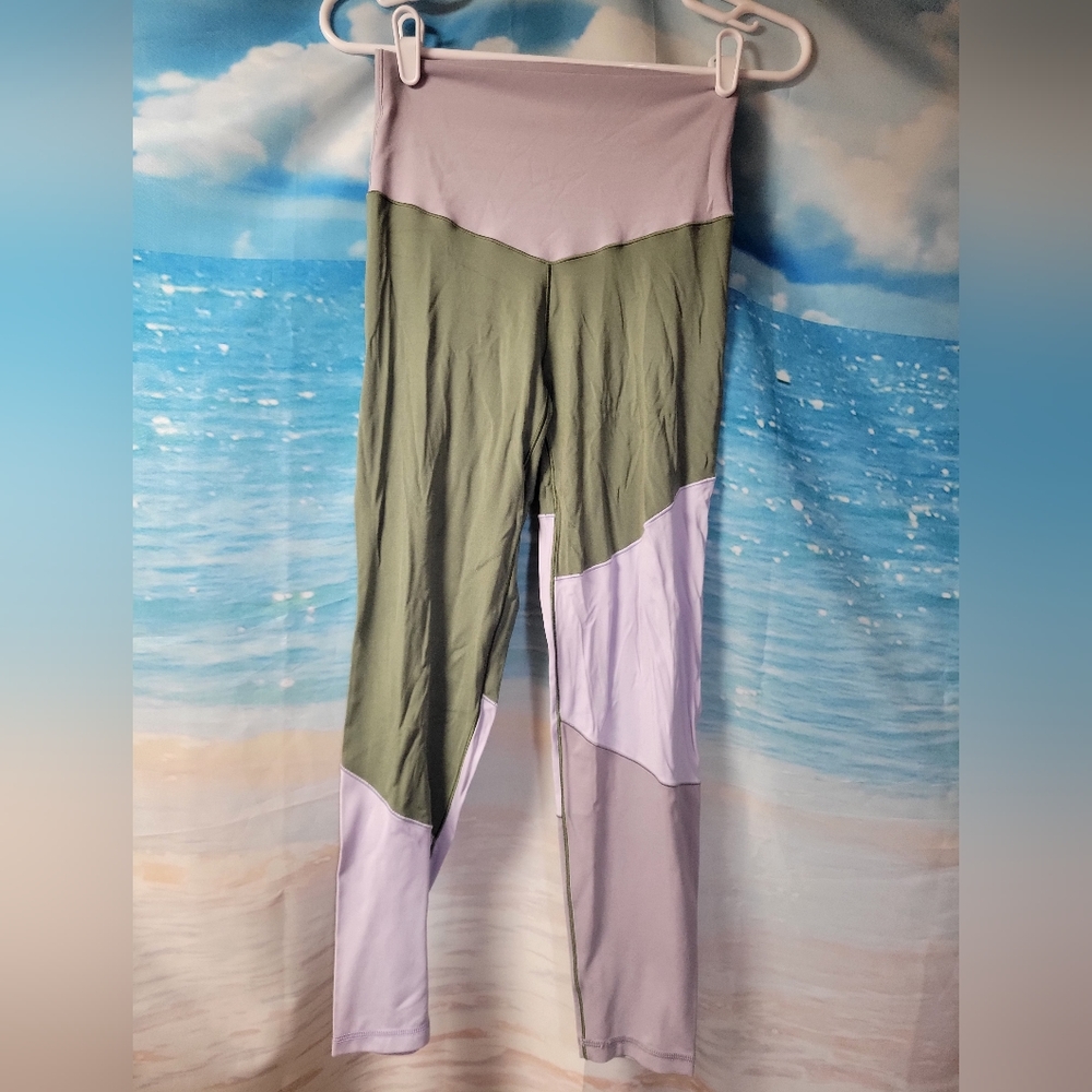 AERIE 3 COLOR LEGGINGS YOGA‎ PANTS SIZE MEDIUM